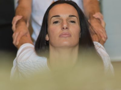 thaise yoga massage en accupressuur massage thaise yoga ooster massage accupressuur massage